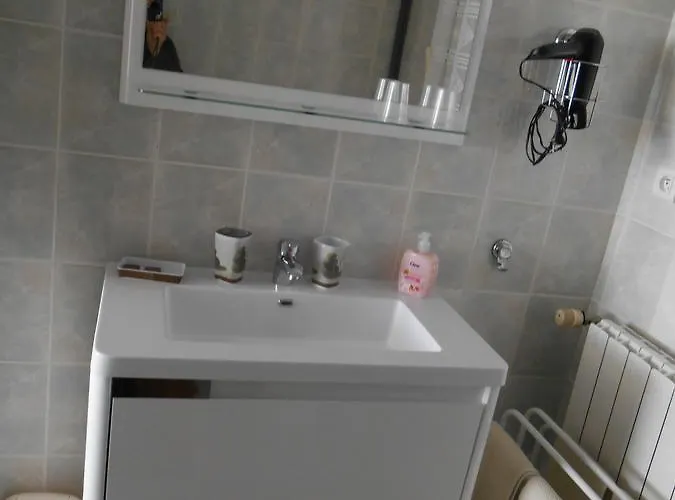 D'hotes La Cozy Bed & Breakfast 3*